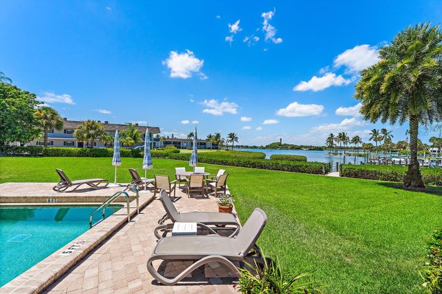 851 Saturn Street APT A, Jupiter, FL 33477