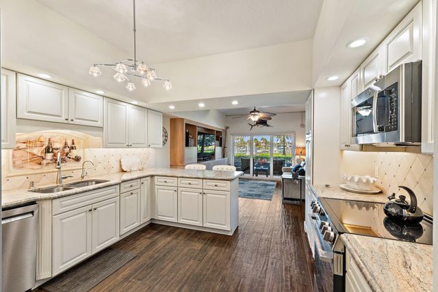851 Saturn Street APT A, Jupiter, FL 33477