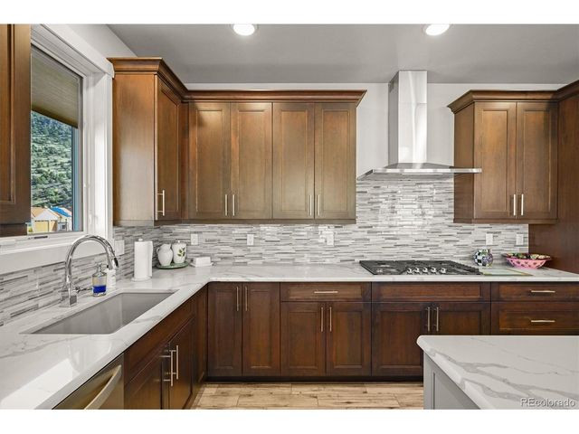 103 Fairway Dr, South Fork, CO 81154