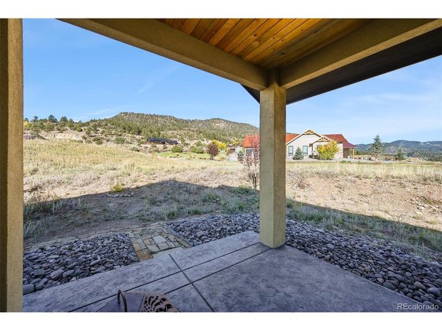 103 Fairway Dr, South Fork, CO 81154
