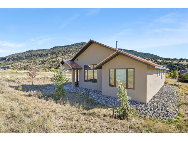 103 Fairway Dr, South Fork, CO 81154