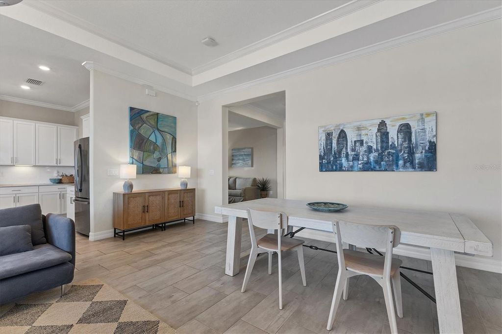 Image 13 of property listing at 7028 HIGHGATE LANE, Bradenton, FL 34202