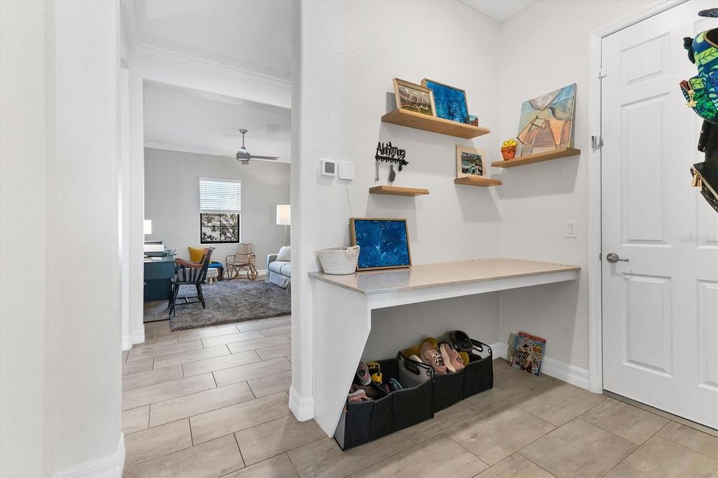 Image 30 of property listing at 7028 HIGHGATE LANE, Bradenton, FL 34202