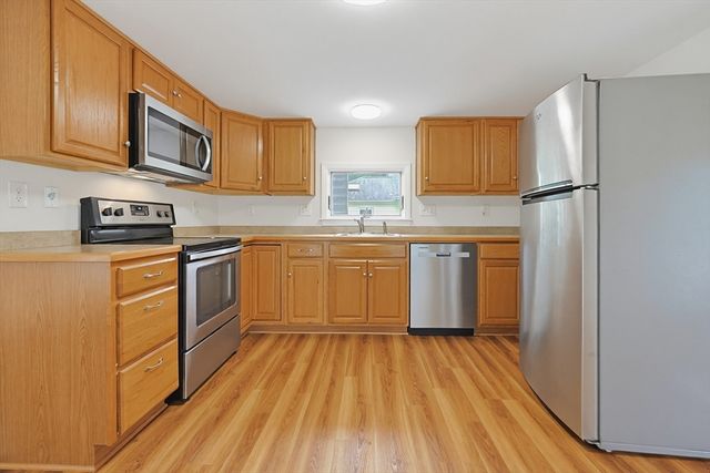 17 Church Court 2, Ashland, MA 01721