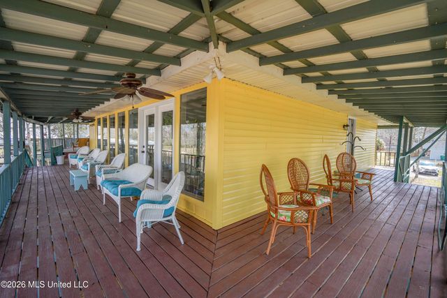 6132 Shawnee Street, Kiln, MS 39556