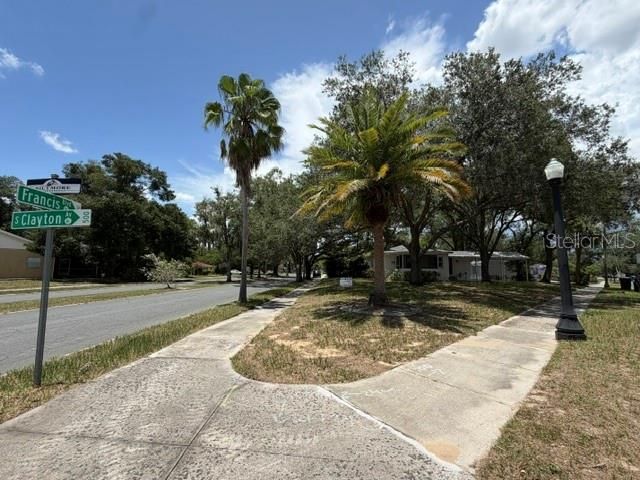 540 FRANCIS BOULEVARD, Lakeland, FL 33801