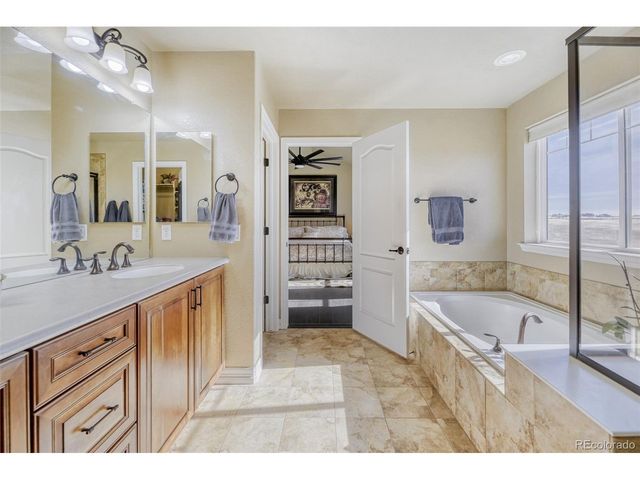 8247 S Country Club Pkwy, Aurora, CO 80016