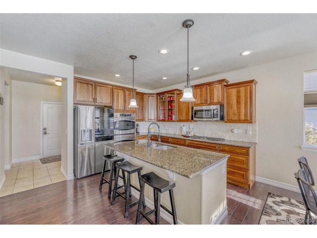 8247 S Country Club Pkwy, Aurora, CO 80016