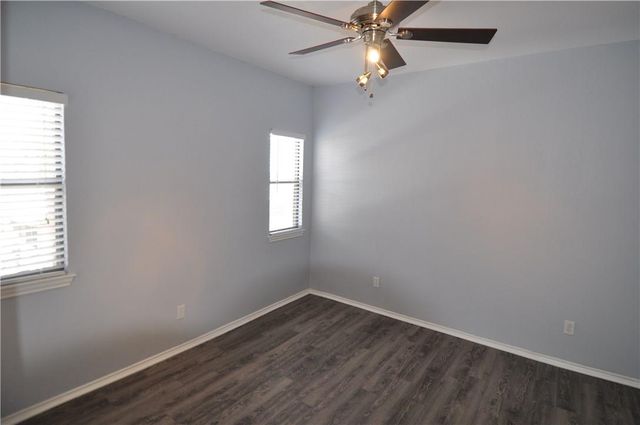 706 W 22nd ST W 305, Austin, TX 78705