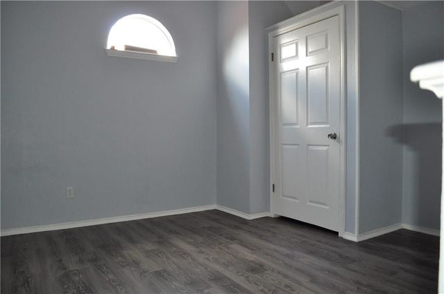 706 W 22nd ST W 305, Austin, TX 78705