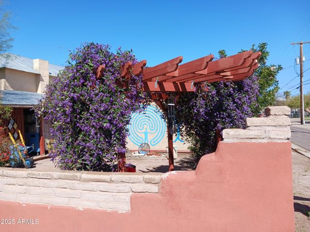 94 W 12TH Street, Florence, AZ 85132