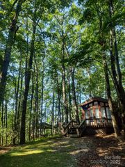 128 Overlook Drive, Spruce Pine, NC 28777