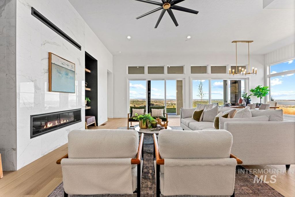 6177 E Prominence, Boise, ID 83716 photo 4