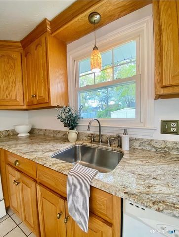 40 Kennedy Drive, New Britain, CT 06051