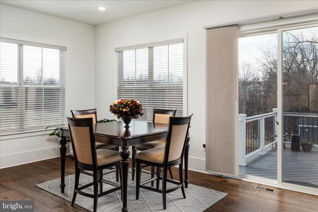 40452 WINDYHILL FARMS DR, Aldie, VA 20105