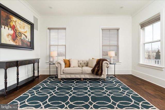 40452 WINDYHILL FARMS DR, Aldie, VA 20105