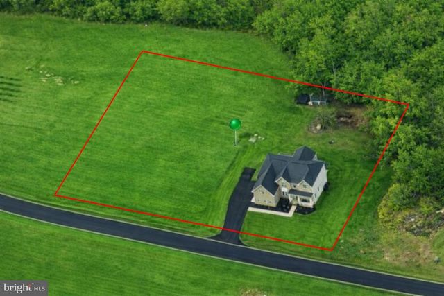 40452 WINDYHILL FARMS DR, Aldie, VA 20105