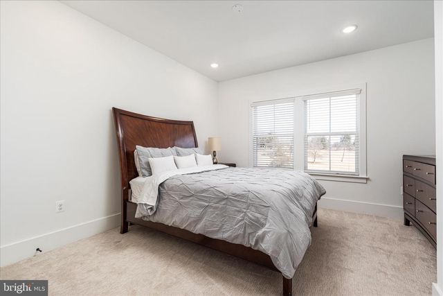 40452 WINDYHILL FARMS DR, Aldie, VA 20105