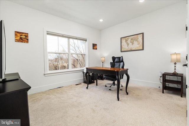 40452 WINDYHILL FARMS DR, Aldie, VA 20105