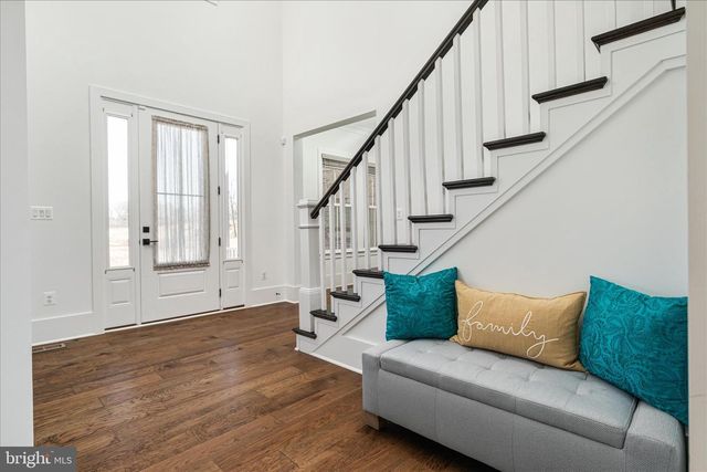 40452 WINDYHILL FARMS DR, Aldie, VA 20105