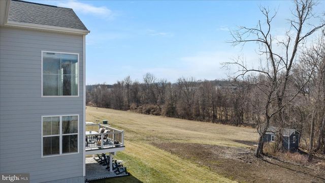 40452 WINDYHILL FARMS DR, Aldie, VA 20105