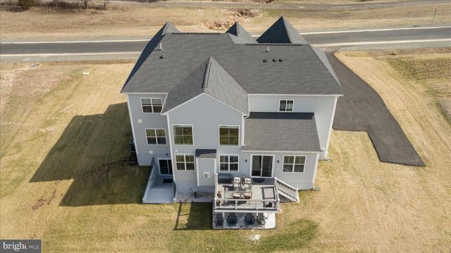 40452 WINDYHILL FARMS DR, Aldie, VA 20105