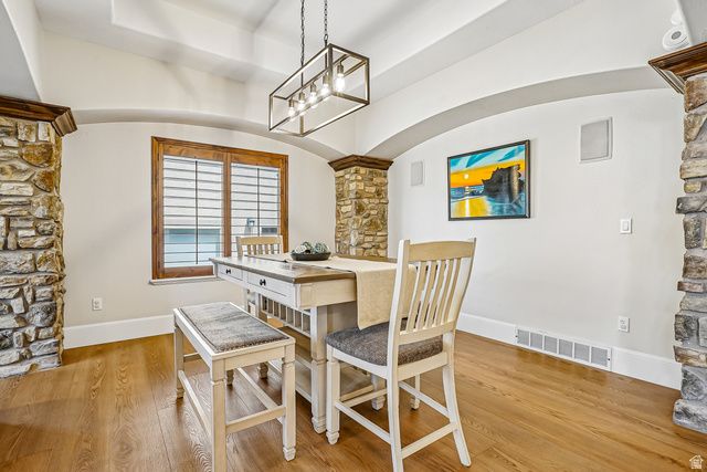 2184 E EAGLE CREST DR, Draper, UT 84020