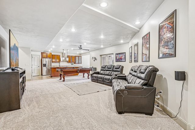 2184 E EAGLE CREST DR, Draper, UT 84020