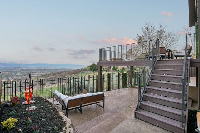 2184 E EAGLE CREST DR, Draper, UT 84020