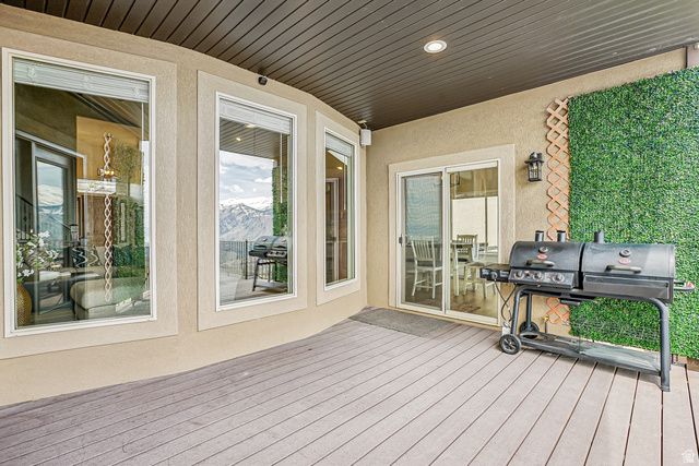 2184 E EAGLE CREST DR, Draper, UT 84020