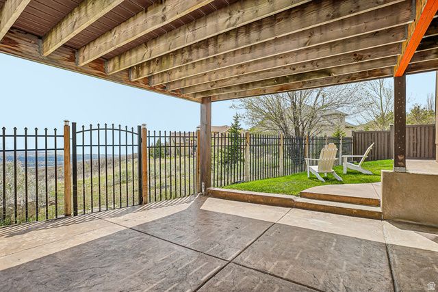 2184 E EAGLE CREST DR, Draper, UT 84020