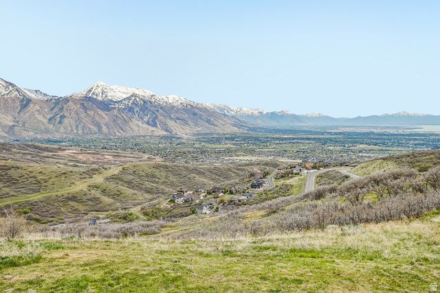2184 E EAGLE CREST DR, Draper, UT 84020