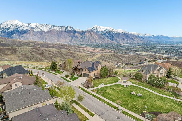 2184 E EAGLE CREST DR, Draper, UT 84020