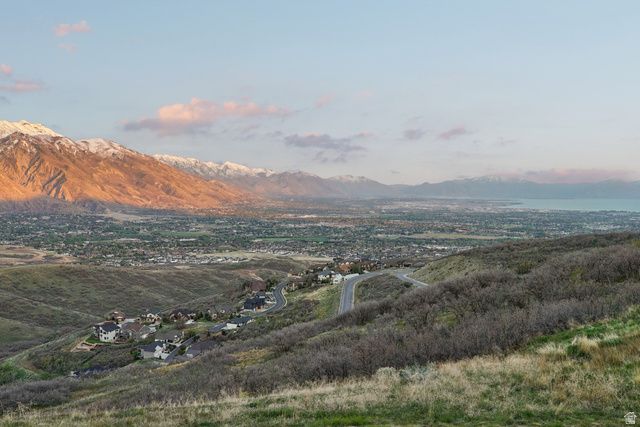 2184 E EAGLE CREST DR, Draper, UT 84020