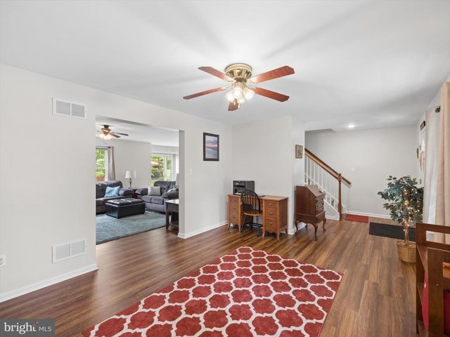 115 CLARION DR, Douglassville, PA 19518