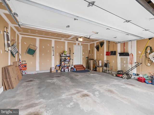 115 CLARION DR, Douglassville, PA 19518