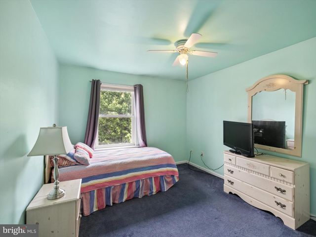 115 CLARION DR, Douglassville, PA 19518