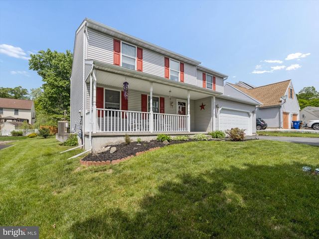 115 CLARION DR, Douglassville, PA 19518