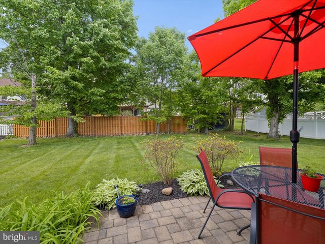 115 CLARION DR, Douglassville, PA 19518