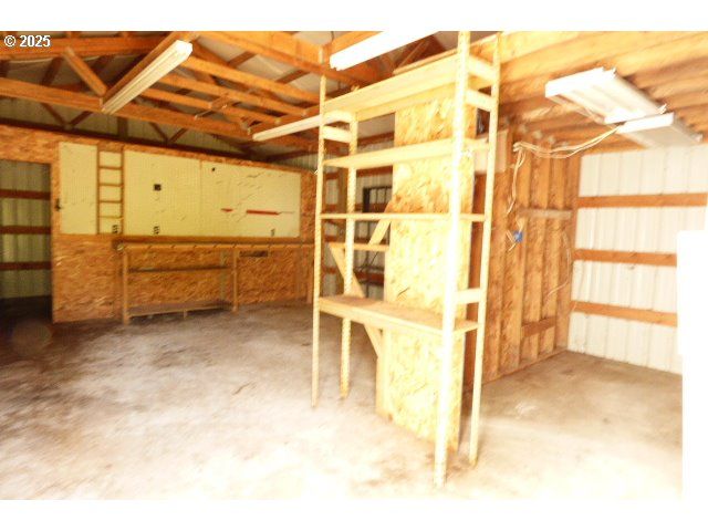 511 9TH Ave, Coos Bay, OR 97420