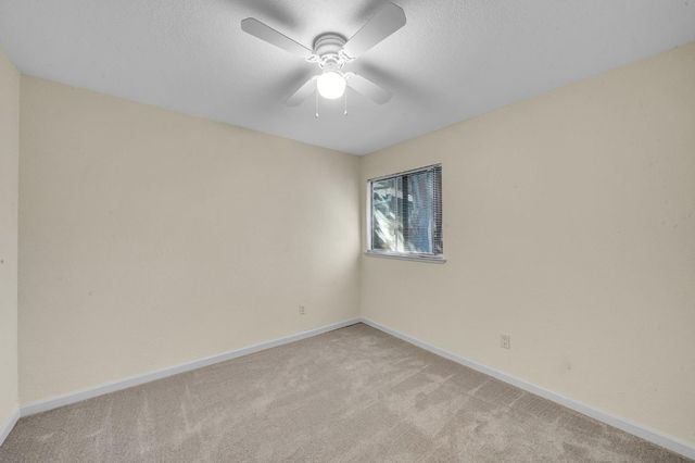 122 Saginaw Cir, Sacramento, CA 95833