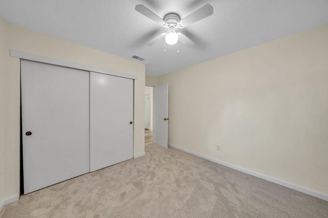 122 Saginaw Cir, Sacramento, CA 95833
