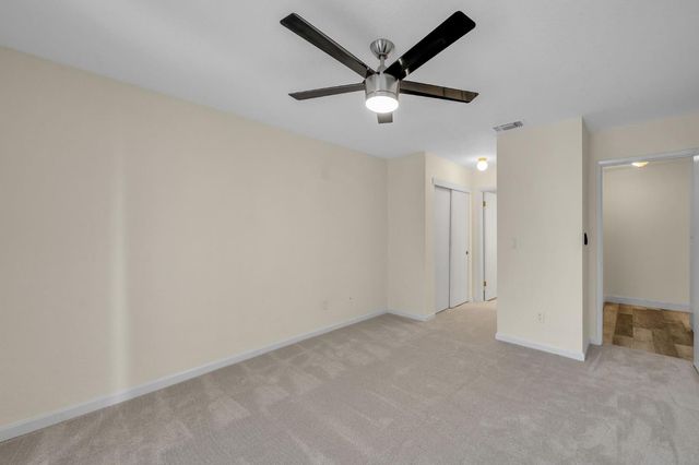 122 Saginaw Cir, Sacramento, CA 95833