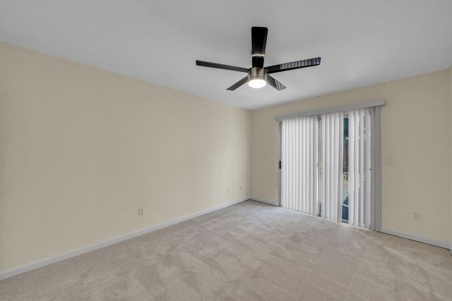 122 Saginaw Cir, Sacramento, CA 95833