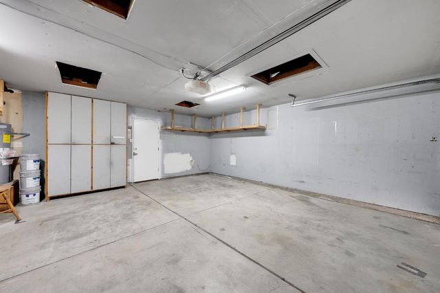 122 Saginaw Cir, Sacramento, CA 95833