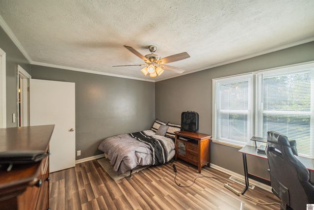 255 Seminole, Paducah, KY 42001