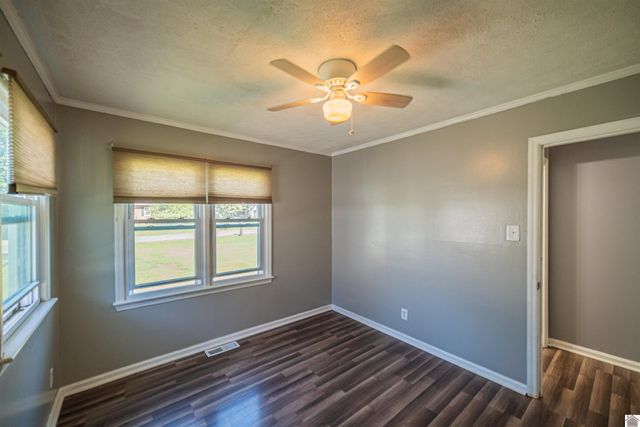 255 Seminole, Paducah, KY 42001