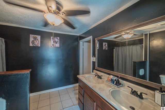 255 Seminole, Paducah, KY 42001
