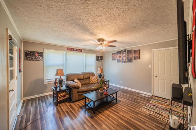 255 Seminole, Paducah, KY 42001
