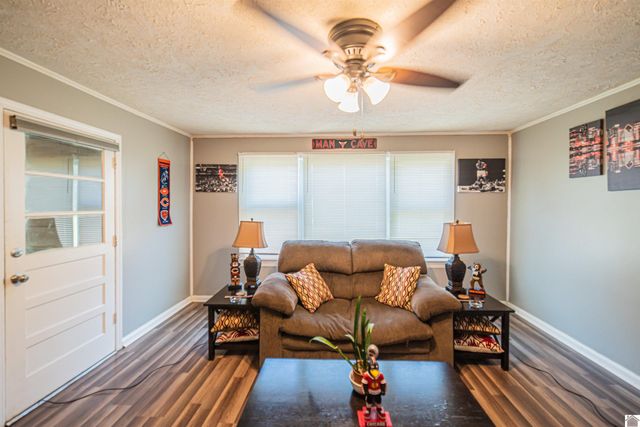255 Seminole, Paducah, KY 42001